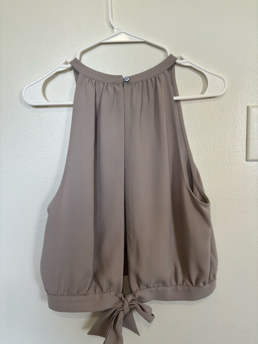 Aritzia Wilfred Patrice Halter Top - Picture 7 of 10